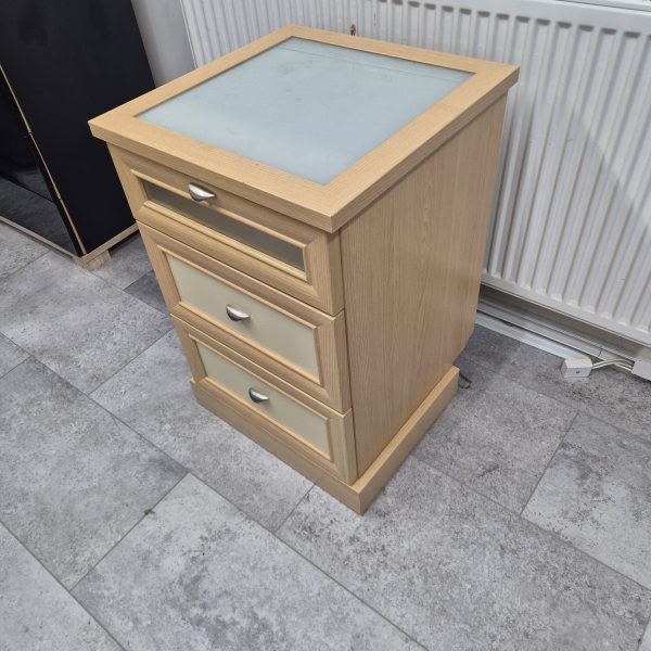 Light oak Effect 3-Drawer Bedside Table